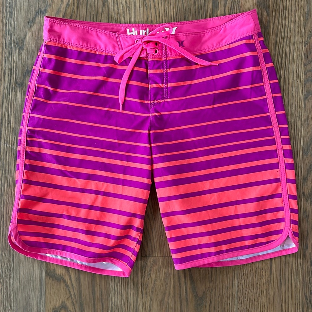 Hurley Junior Girls Board Shorts sz 3 Pink Purple Stripes Beach Surf Vacation